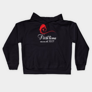 first time mom est 2021 Kids Hoodie